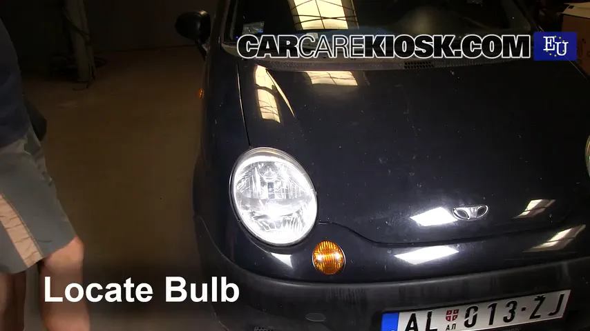 2001 Daewoo Matiz SE 0.8L 3 Cyl. Éclairage Feux de route (remplacer l'ampoule)